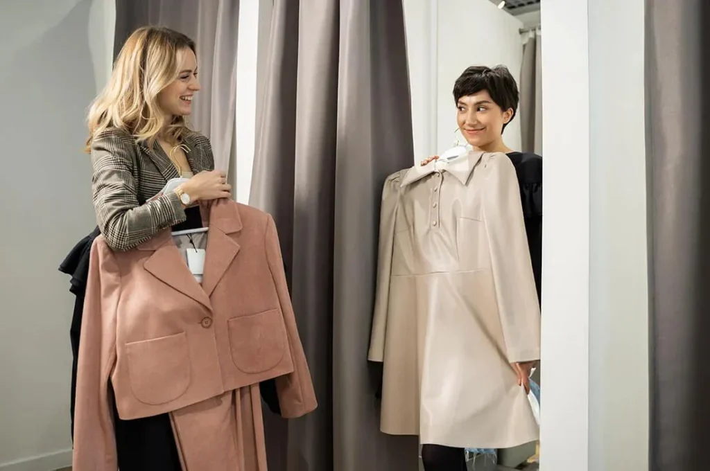 Mixing Luxury and Affordable Fashion: Smart Styling Tips